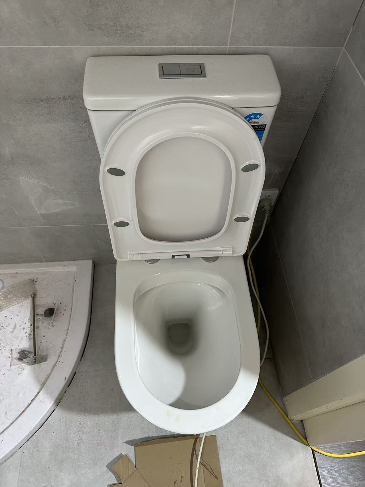 toilet.jpg